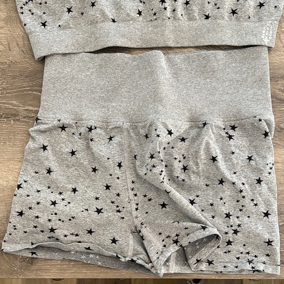 Free People Set - Picture 2 of 7